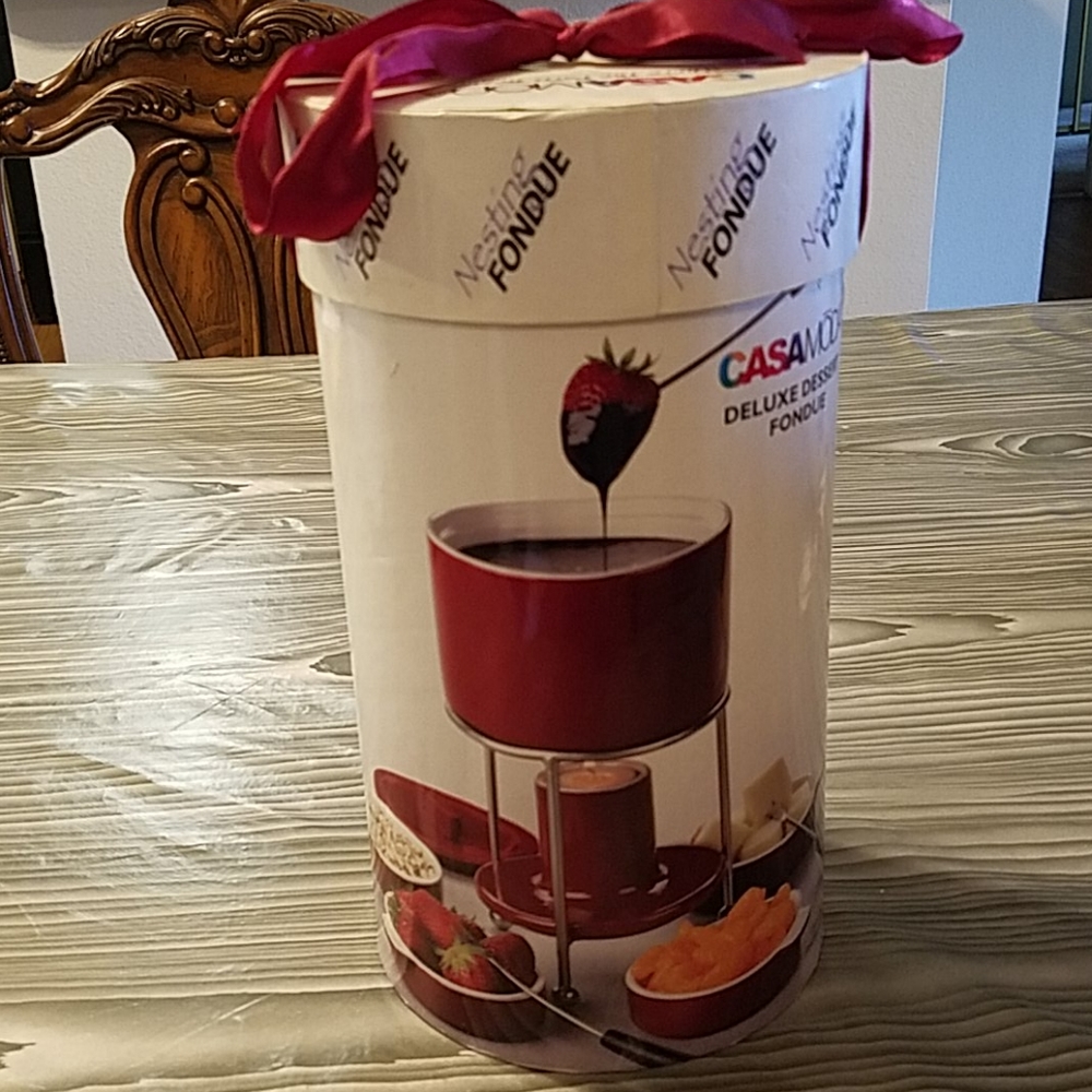 Brand new dessert fondue